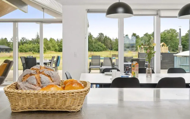 5 Star Holiday Home in Albaek