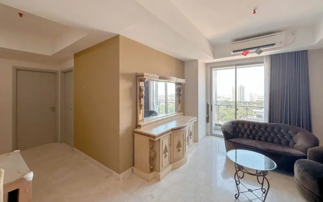 Nice 3Br Connected To Mall At Grand Sungkono Lagoon Apartment