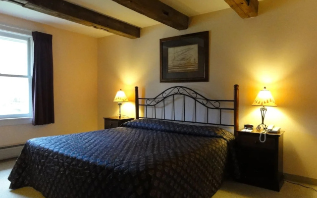 The Lodge at Lincoln Peak