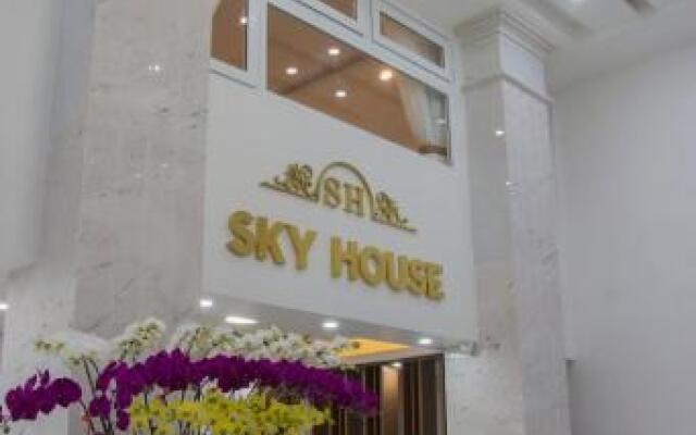 Skyhouse Hotel