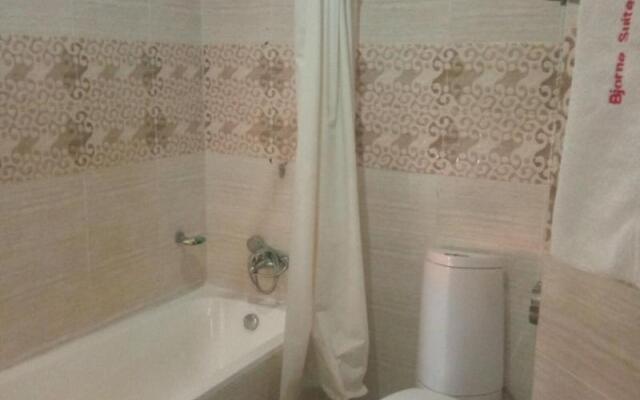 Bjorne Classic Suites