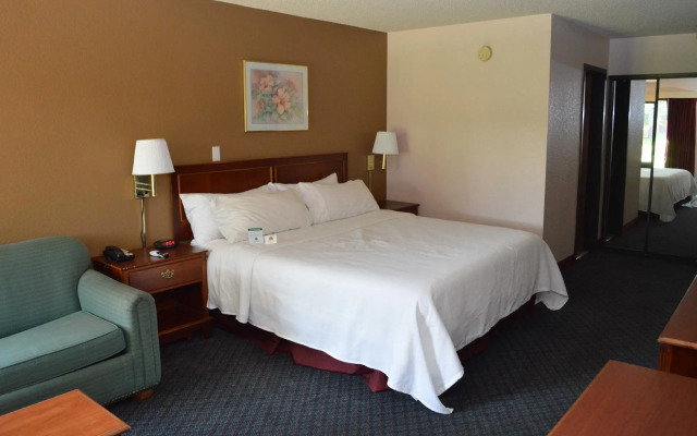 Ontario Airport Inn