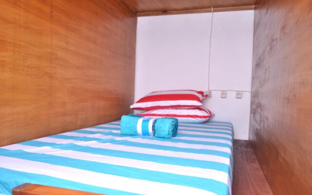 Nap Inap Homestay by Reddoors