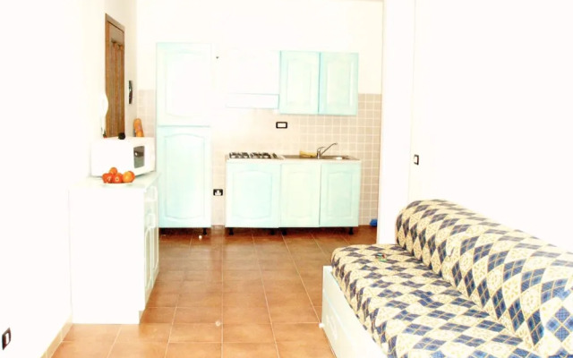 Modern 1 bed Apartment Sleep 3 sea View Only 700mt From sea