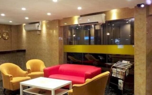 Aira Hotel