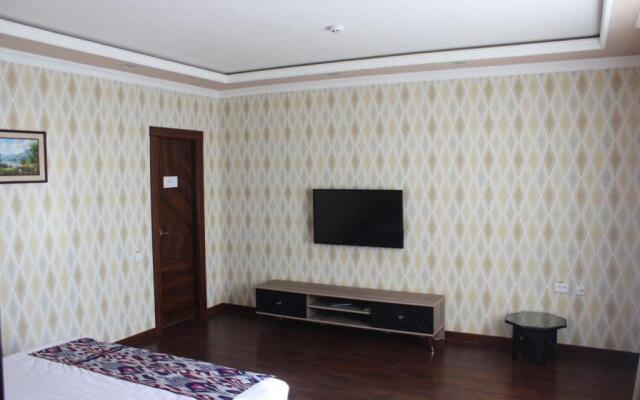 Akhsikent Hotel