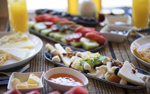 Agrovela Alacati Hotel