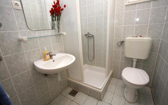 Apartments Vesna Mimice