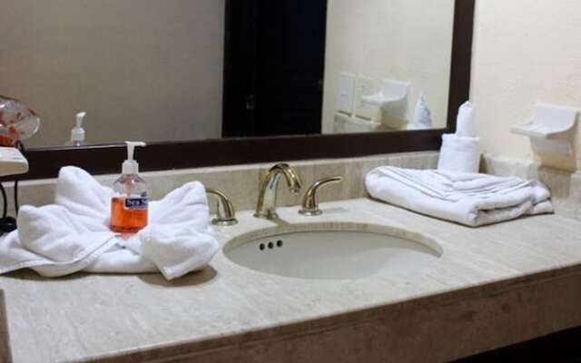 Marina Pinacate 1BR 520 by Casago