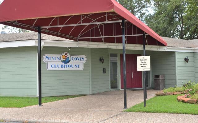 The Landing at Seven Coves