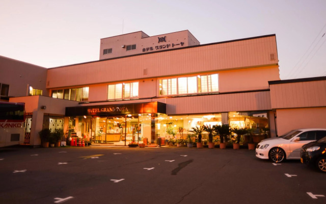Hotel Grand Toya