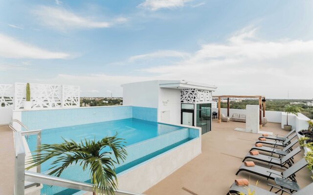 Level luxury condos