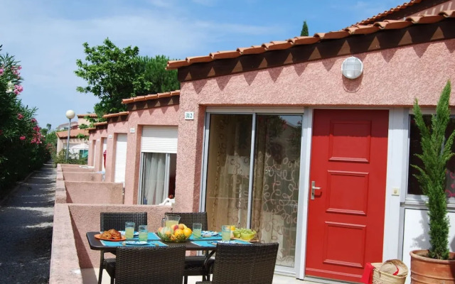 Holiday Home Near the sea at Cyprien Plage