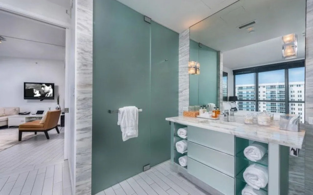 Collins Avenue Condo #90419