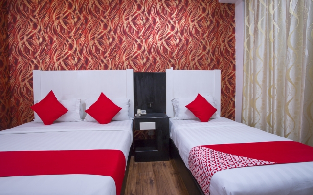 OYO 44037 King Park Hotel