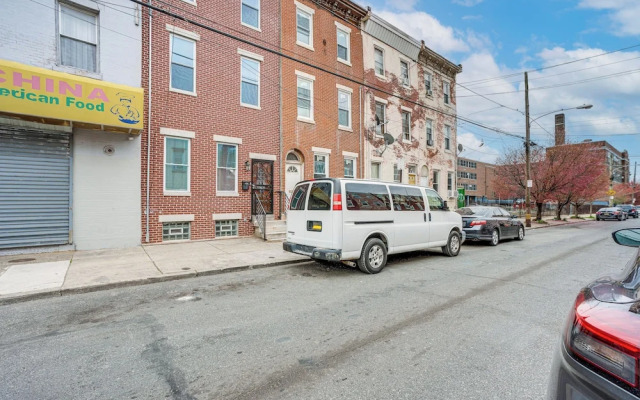 Philadelphia Gem: Walk to Temple University