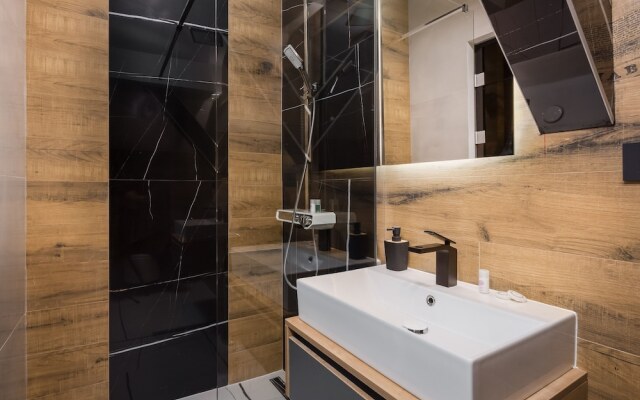 Top Rooms