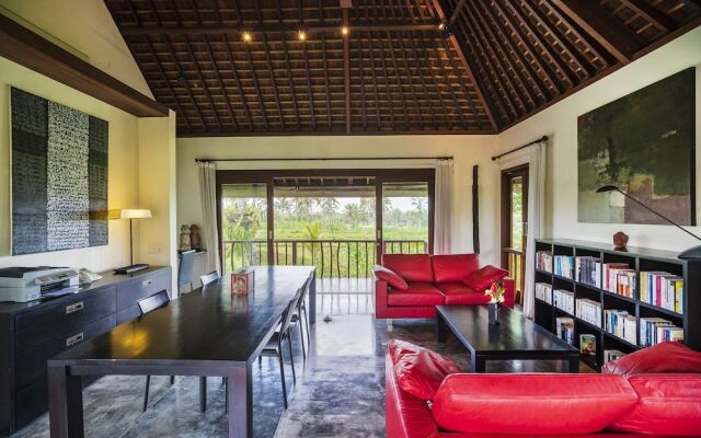 Awan Putih Resort