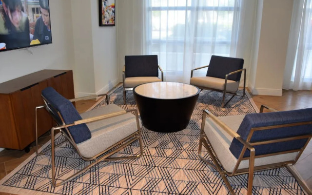 Luxury 2BR Condos at Hollywood Beach