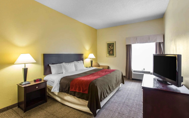 Comfort Inn & Suites Thomson