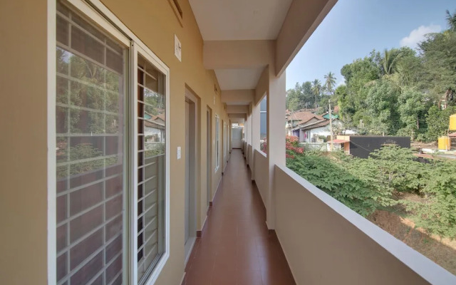 OYO 26718 The Mayura Residency