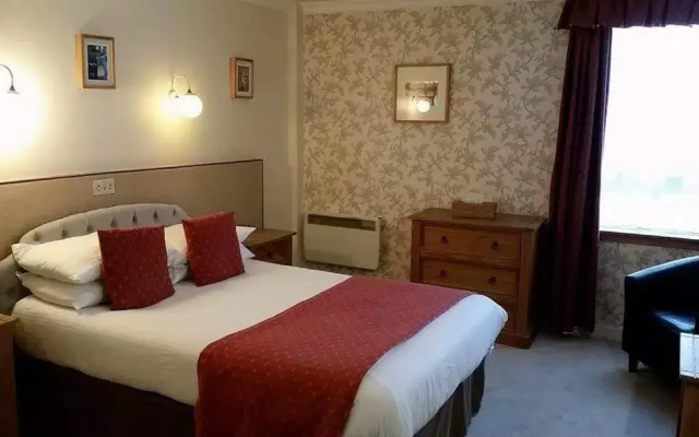 The Royal Hotel Tain