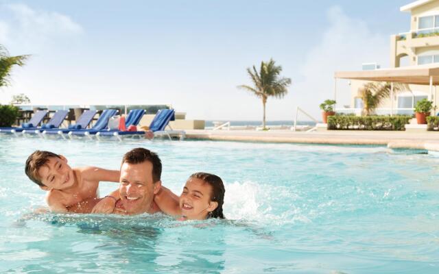 Sunscape Cancun Resort & Spa