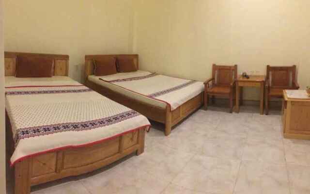 Bac Nam Central Station Hotel