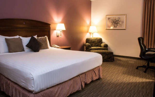 Greenstay Hotel & Suites