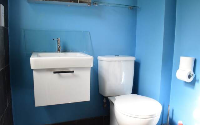 1 Bedroom Flat With Garden In Lambeth