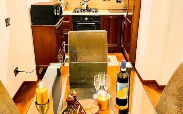 Trevi Fountain Luxury Guesthouse