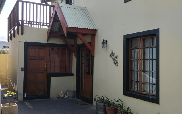 The Olde House