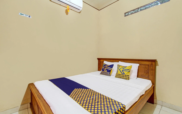 Hotel O Timoti Guest House – Guest Rooms – Sleman