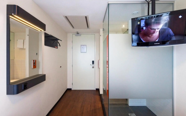 easyHotel Amsterdam City Centre South