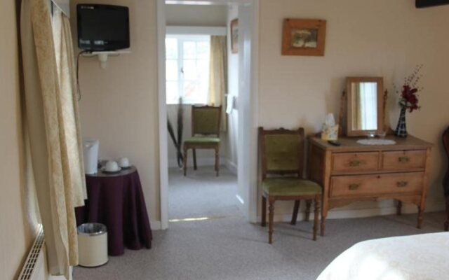 Ingon Bank Farm Bed And Breakfast