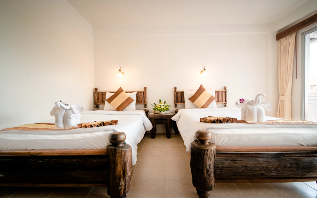 Aonang Sunset Hotel – Guest Rooms – Ao Nang