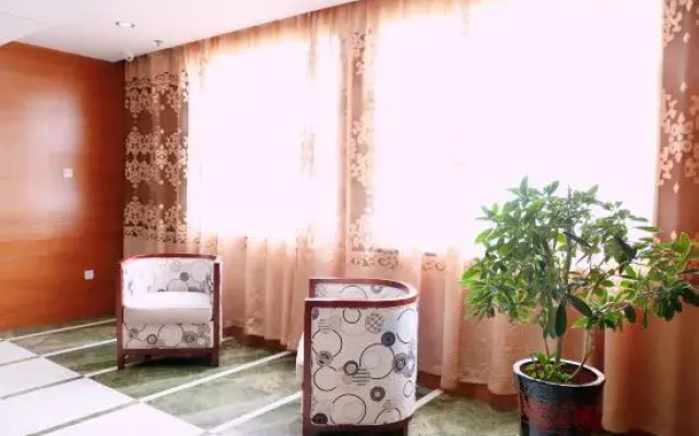 Licheng Hotel (Dazhong Road Pedestrian Street)