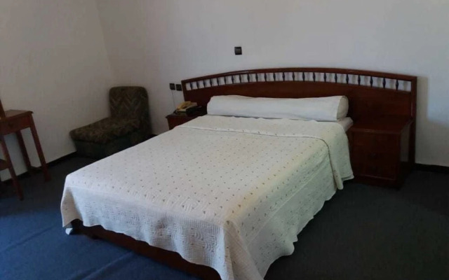 Hotel Choumis