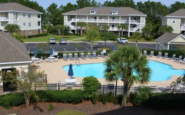 1715 Willow Bend