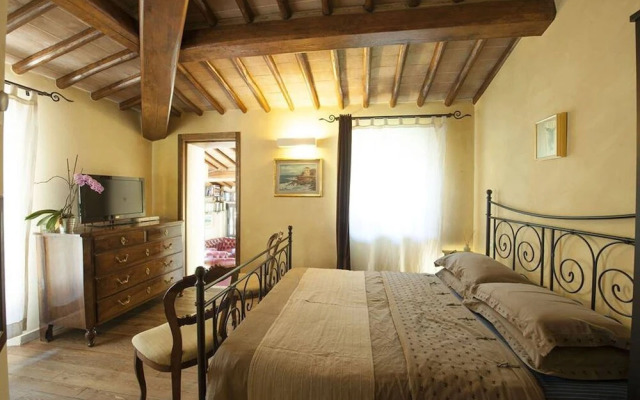 Mulino Cintoia Chianti Toscana Pool, Sauna and Jacuzzi Experience
