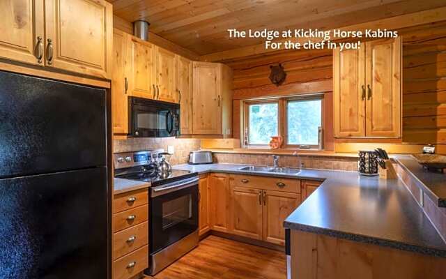 Kicking Horse Kabins