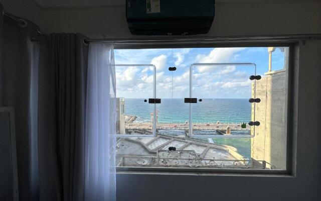 Hyat Suite & Private Rooms
