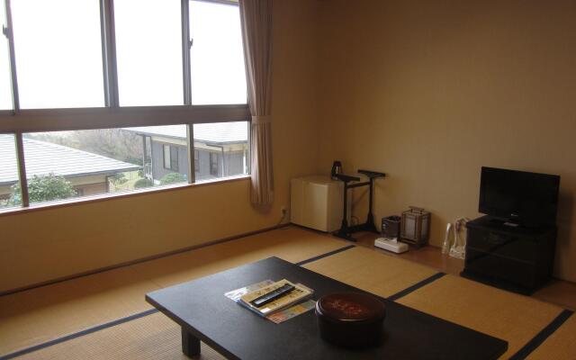 kokuminshukusya hadomisaki