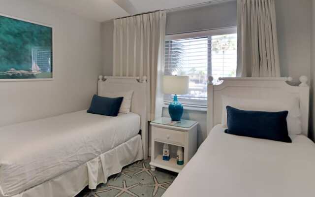 Driftwood Towers #1F - Palm View