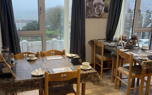 Royal Oak Guest House