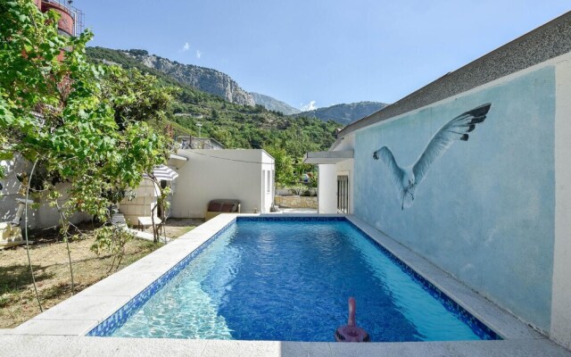 Stunning Home in Omis With Outdoor Swimming Pool, Wifi and 3 Bedrooms