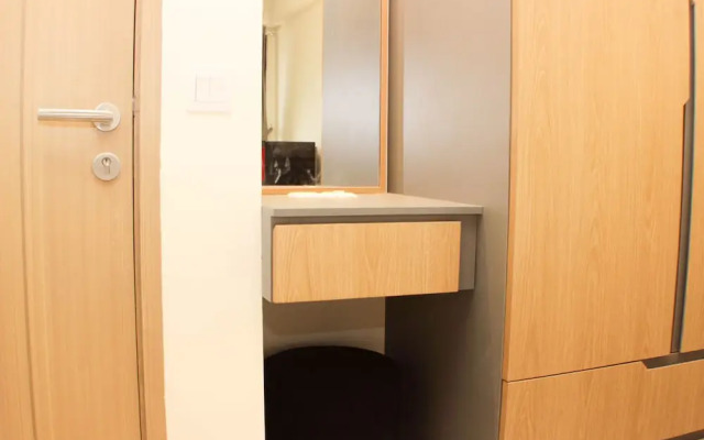 Tranquil And Cozy Studio At Meikarta Apartment