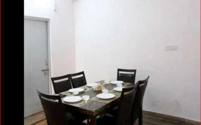 OYO 4229 Rishi Homes Stay