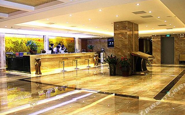 Lushanju Hotel (Central South University Branch)