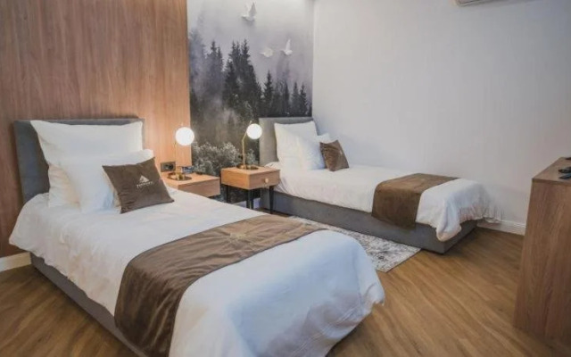 . Panoramic Colibita